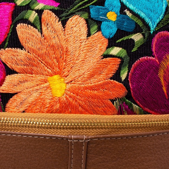 AngeLozano Chiapas Brown Leather Backpack main image 7